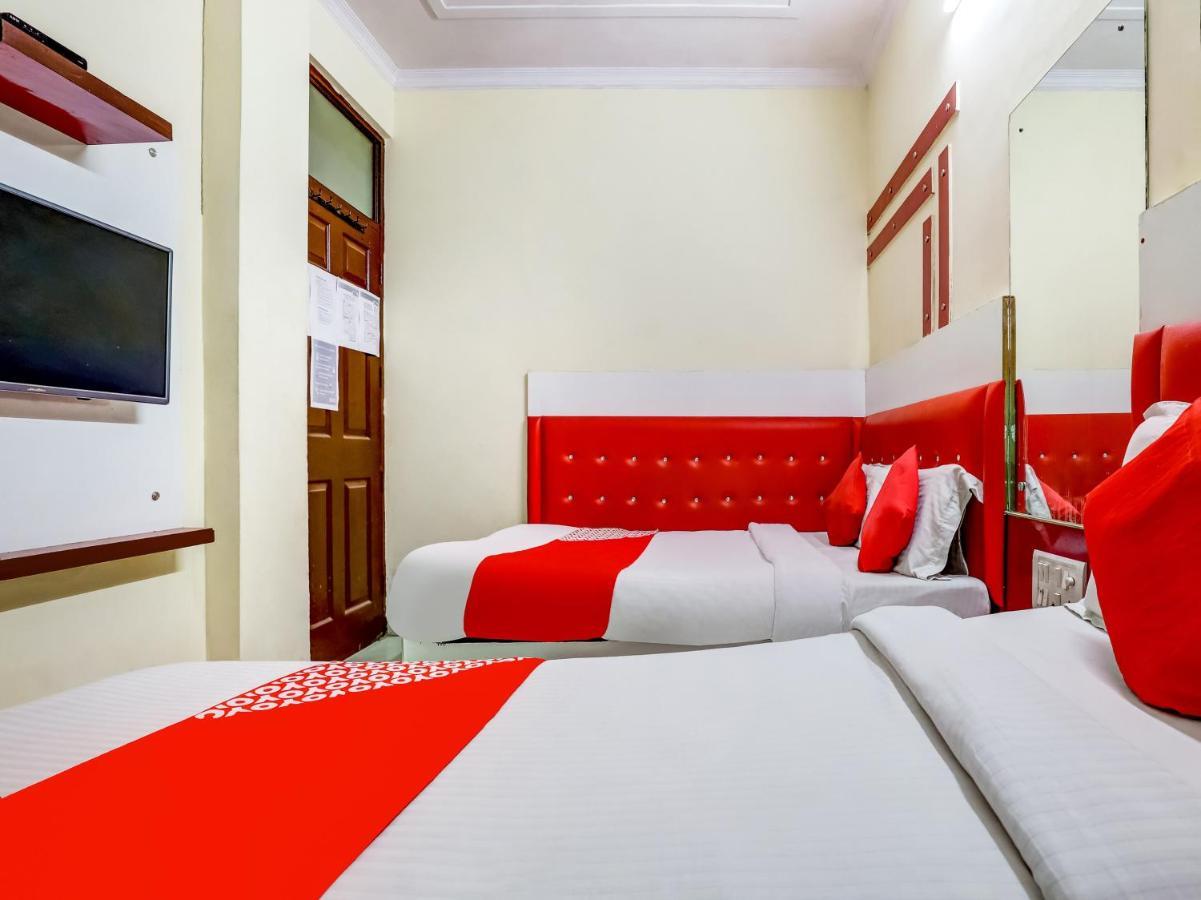 Oyo 75948 Hotel Tushar Continental Нью-Делі Екстер'єр фото