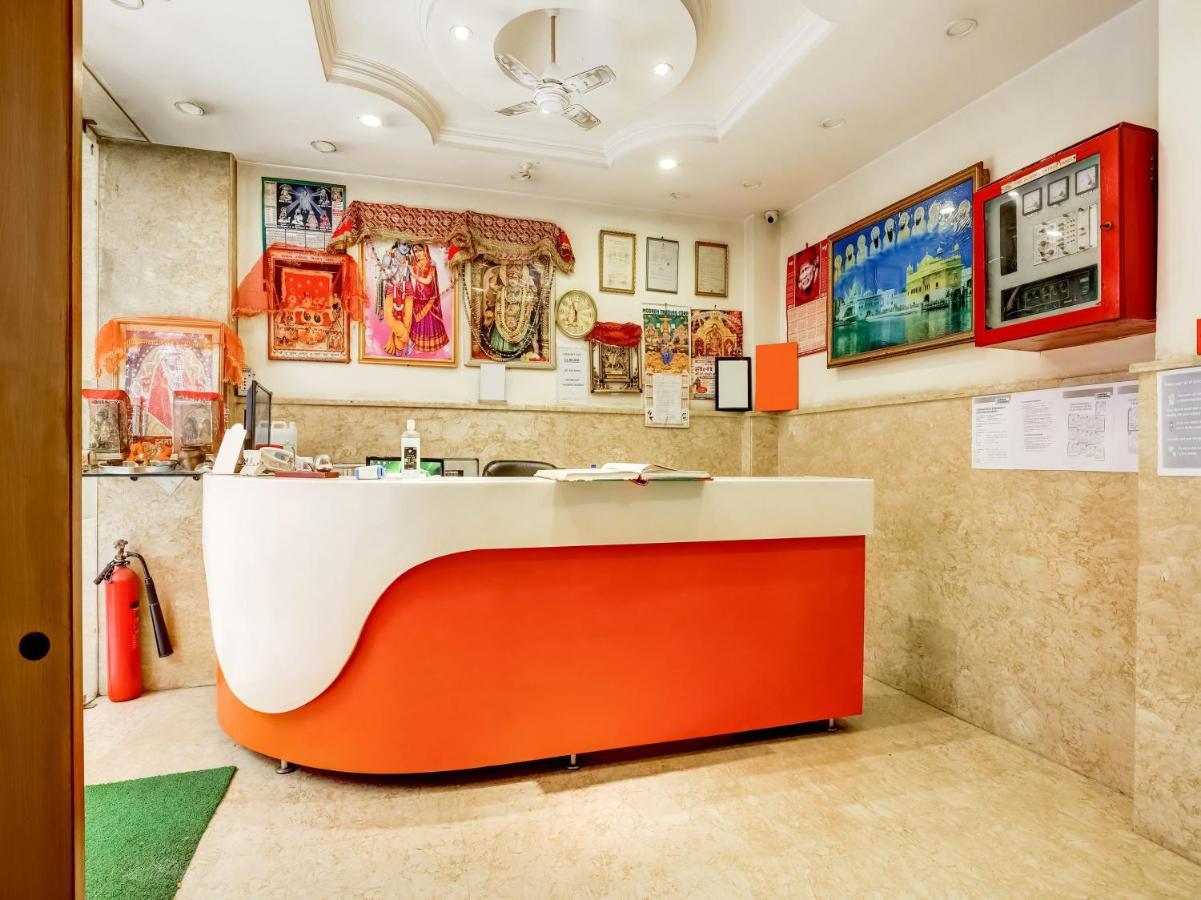 Oyo 75948 Hotel Tushar Continental Нью-Делі Екстер'єр фото